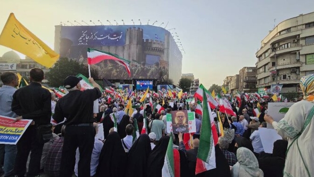 غیرت ایرانی رمز پایداری در برابر تفرقه افکنی غرب