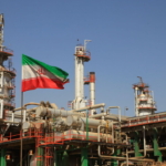 کشوری که پالایشگاه می‌سازد، چرا هنوز ثروت ملی نمی‌سازد؟